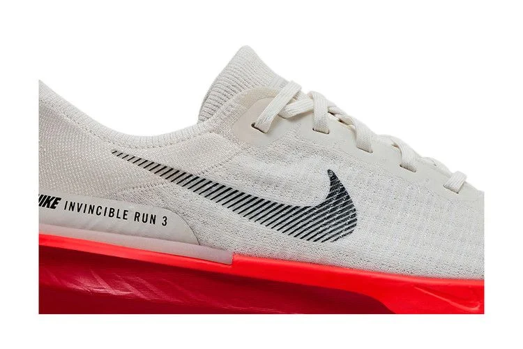 Кроссовки Nike ZoomX Invincible Run Flyknit 3 'Phantom Bright Crimson'