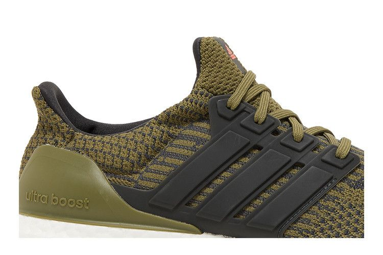 Кроссовки adidas UltraBoost 5.0 'Focus Olive Carbon'