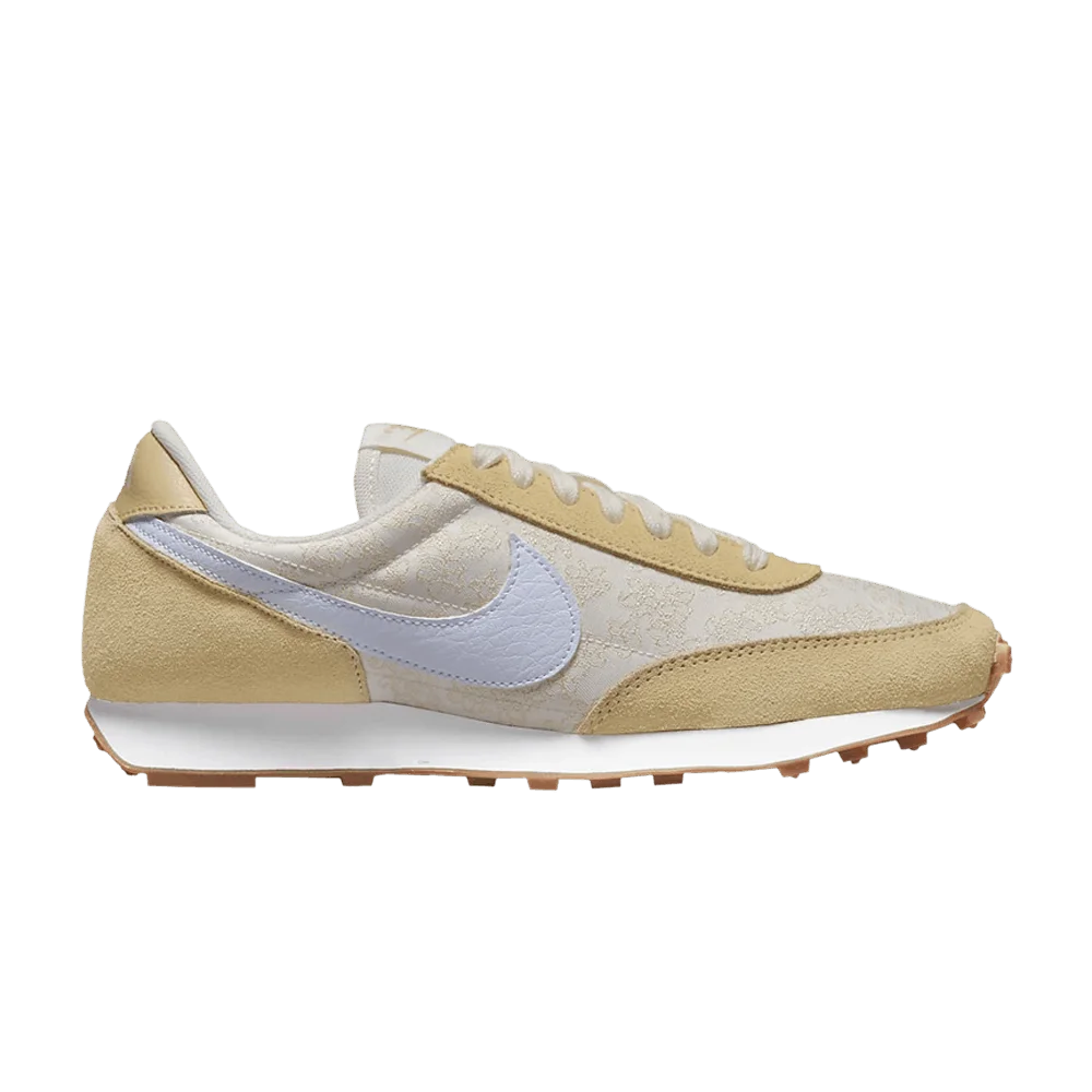 Krossovki-Nike-Wmns-DBreak-SE-Flower-Embroidery