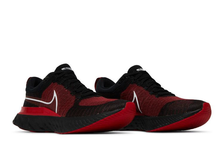 react-infinity-run-flyknit-2-bred-ct2357-006_07