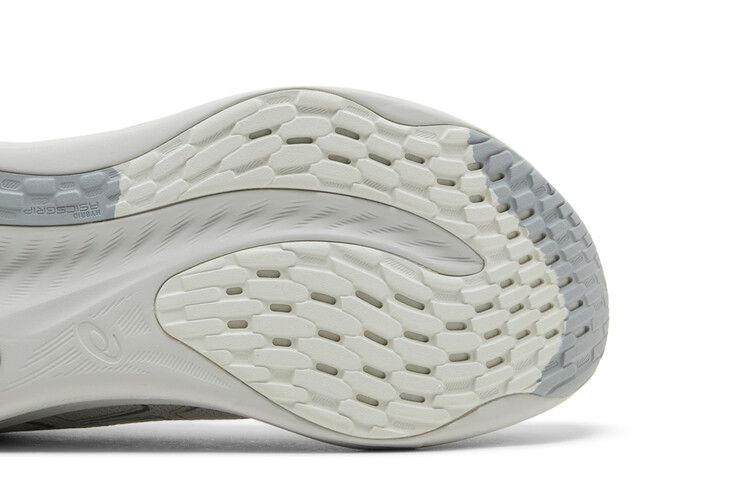 Кроссовки ASICS Gel Nimbus 26 'Concrete Pure Silver'