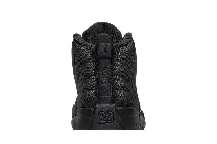 Кроссовки Air Jordan 12 Retro Winterized 'Triple Black'