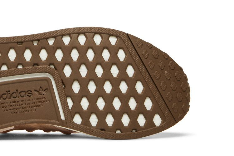 wmns-nmd_r1-wonder-quartz-earth-strata-hq4279_04