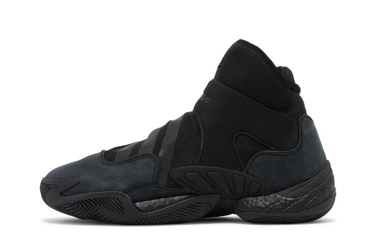 Кроссовки Pharrell x adidas Crazy BYW 0 To 60 'Triple Black'