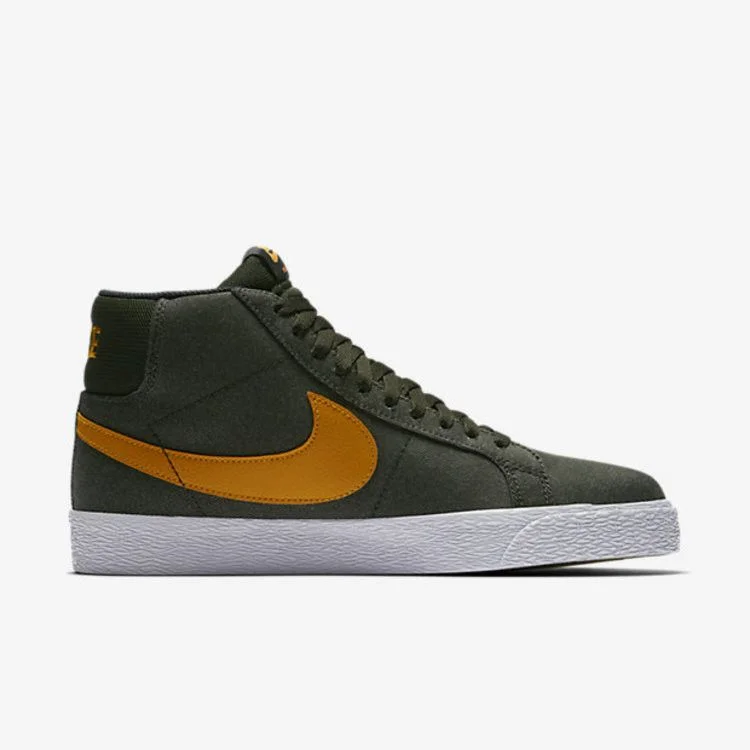 Krossovki-Undefeated-x-Nike-Blazer-Mid-SB-2