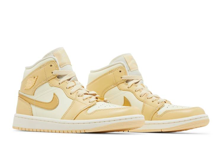 wmns-air-jordan-1-mid-pale-vanilla-gold-fb9892-200_07
