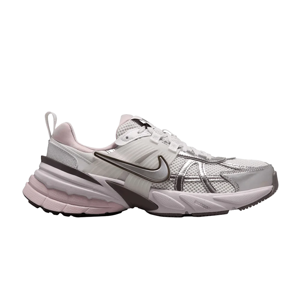 Кроссовки Nike Wmns V2K Run 'Platinum Tint'