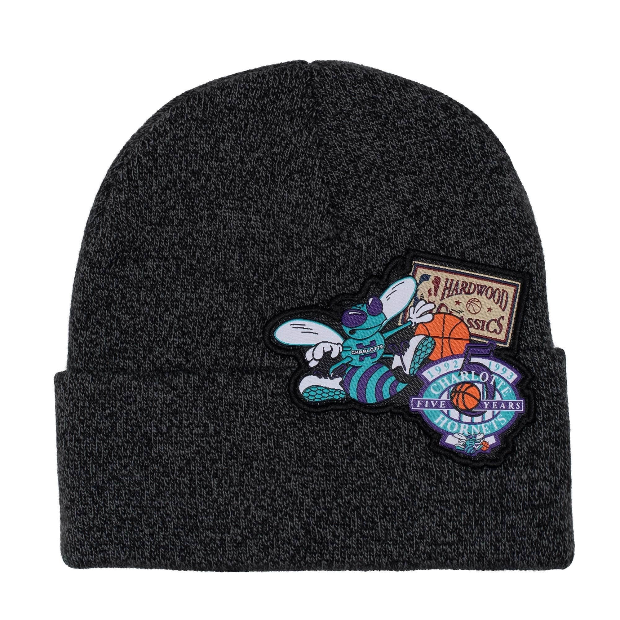 Mitchell-Ness-XL-Logo-Patch-Knit-HWC-Charlotte-Hornets-Beanie