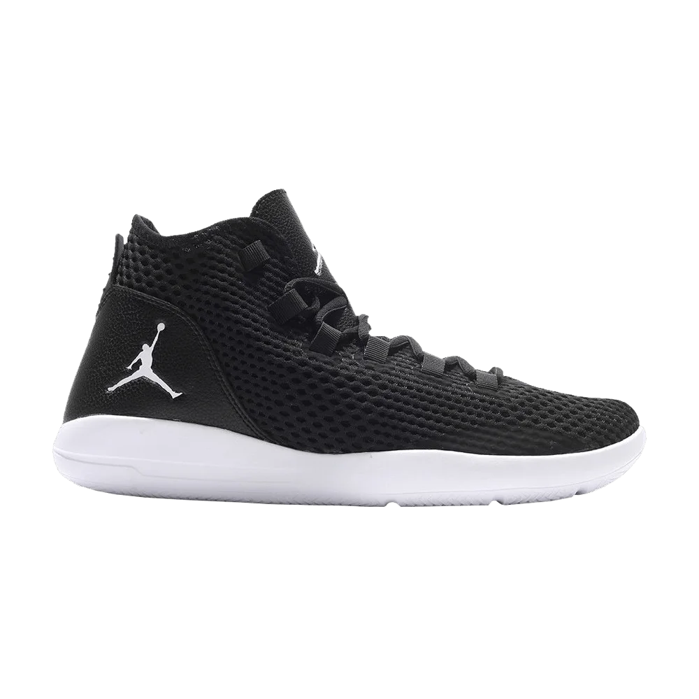 Krossovki-Air-Jordan-Reveal-Black-White