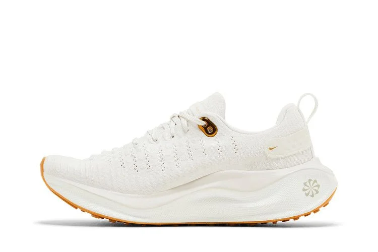 Krossovki-Nike-Wmns-ReactX-Infinity-Run-4-Gum-Light-Brown-Metallic-Gold-2