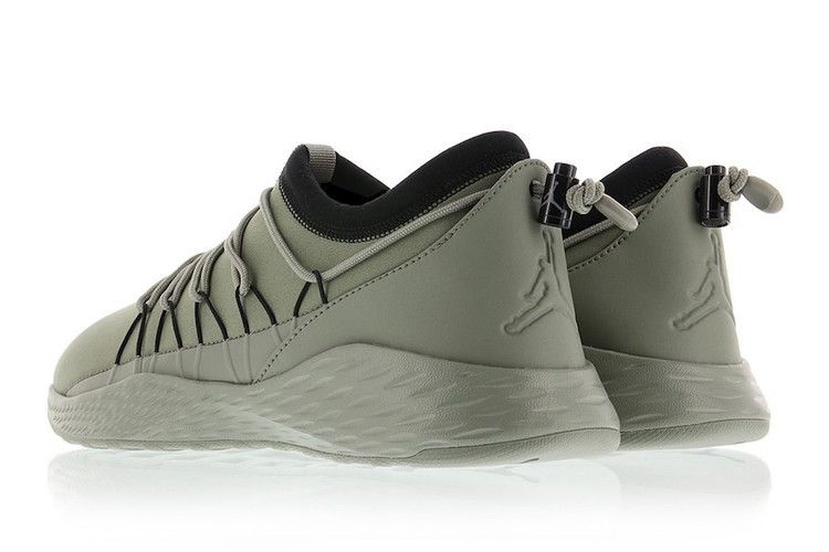 Кроссовки Air Jordan Formula 23 Toggle 'Dark Stucco'
