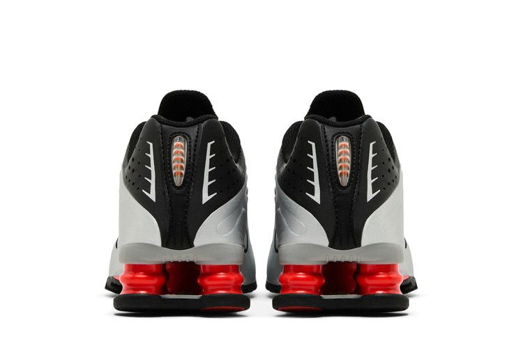 shox-r4-gs-og-2025-cw2626-005_05