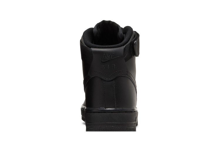 Кроссовки Nike Wmns Air Force 1 High 'Triple Black'