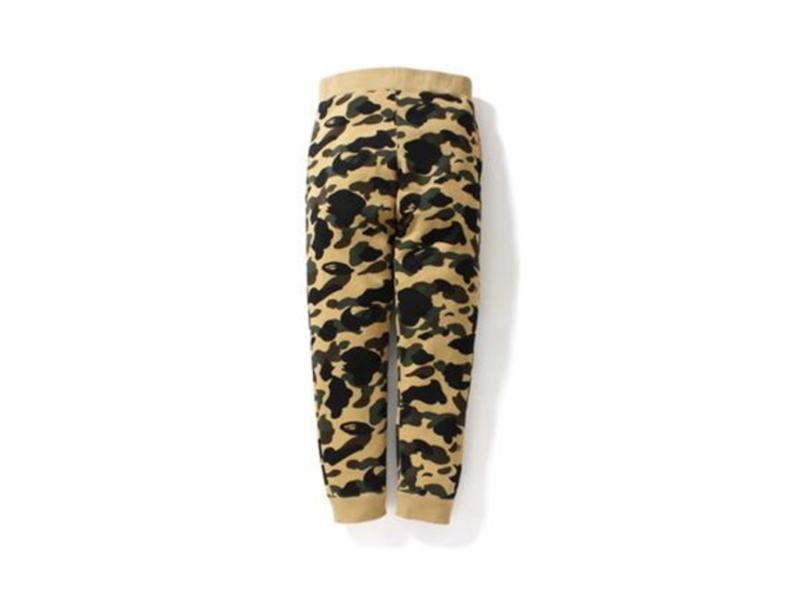 Спортивные штаны BAPE 1st Camo Slim Sweat Pants Yellow