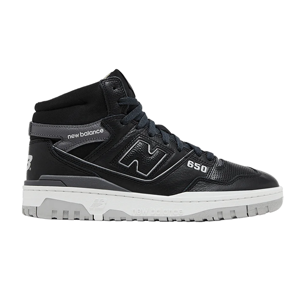Krossovki-New-Balance-650R-Black-Magnet