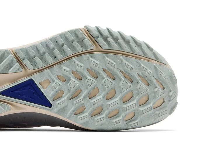 Кроссовки Nike Wmns React Pegasus Trail 4 'Pearl Pink Wolf Grey'
