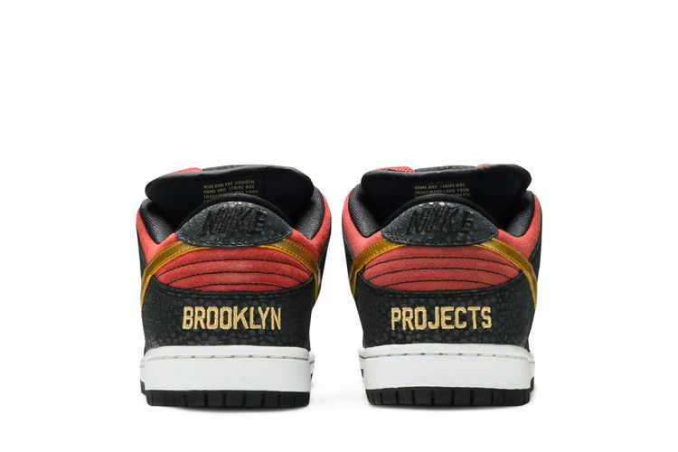 Кроссовки Brooklyn Projects x Nike Dunk Low Pro Prm SB 'Walk Of Fame'