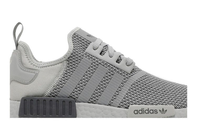 Кроссовки Adidas NMD_R1 'Solid Grey'