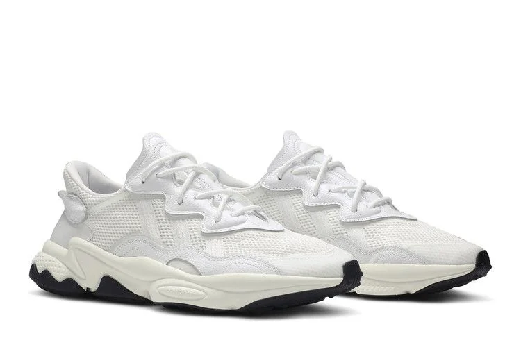 Krossovki-Pusha-T-x-adidas-Ozweego-Cloud-White-7