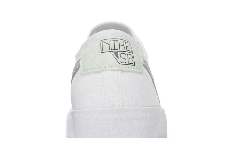 daan-van-der-linden-x-blazer-court-sb-white-wolf-grey-cz5605-100_06