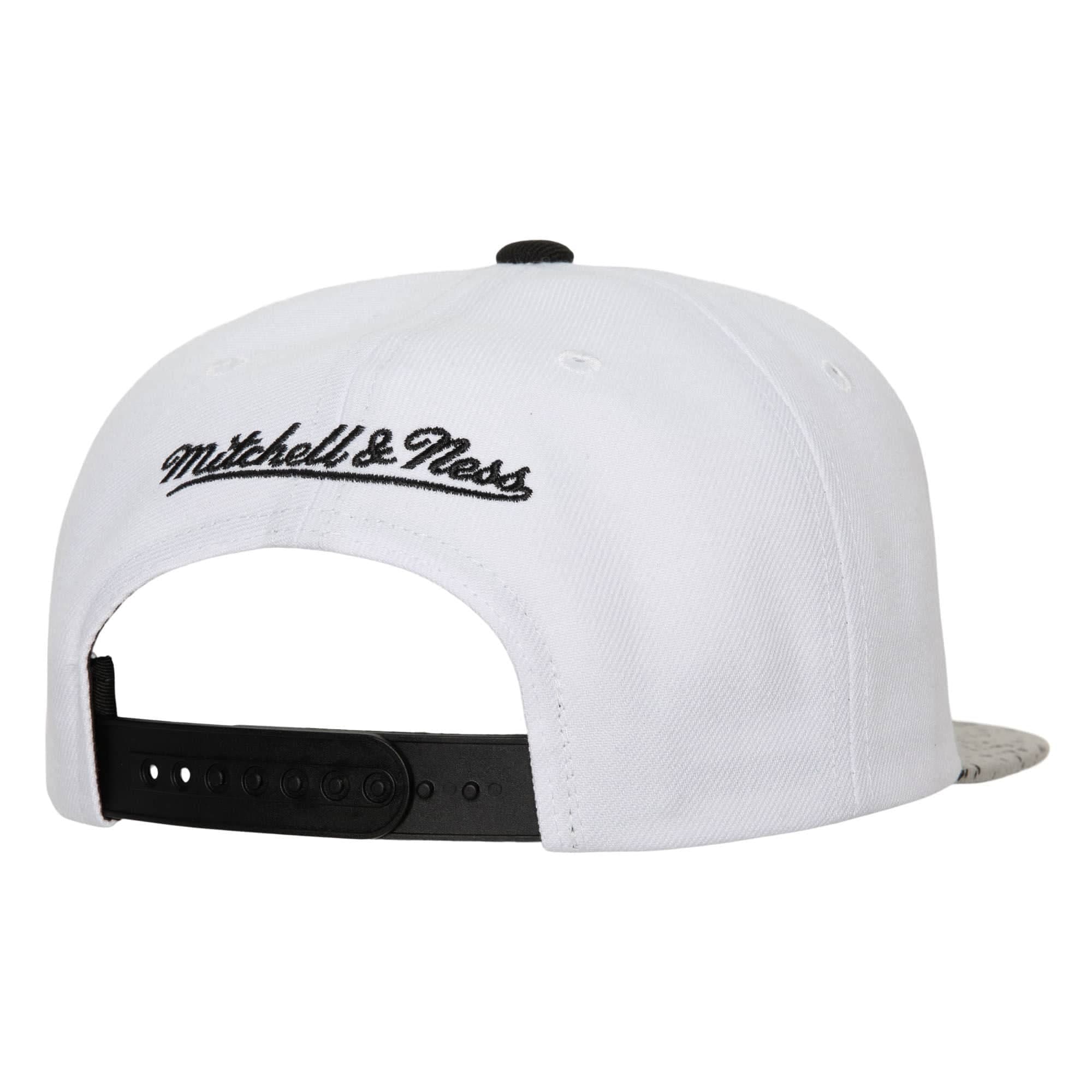 Mitchell-Ness-Cement-Top-Snapback-Hwc-Charlotte-Hornets-Hat-1