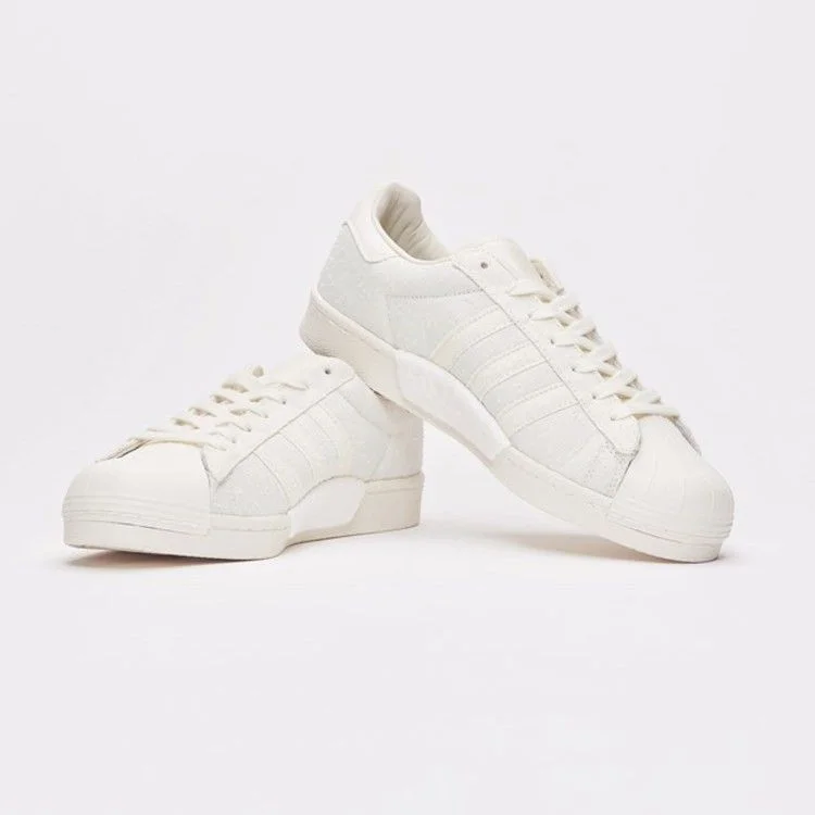 Krossovki-Sneakersnstuff-x-adidas-Superstar-Boost-Shades-of-White-V2-2