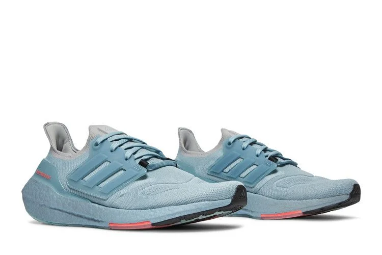 Krossovki-adidas-UltraBoost-22-Magic-Grey-7