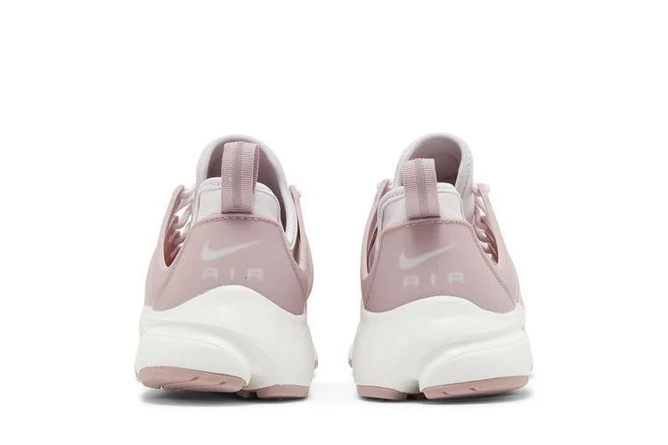 Krossovki-Nike-Wmns-Air-Presto-Venice-5