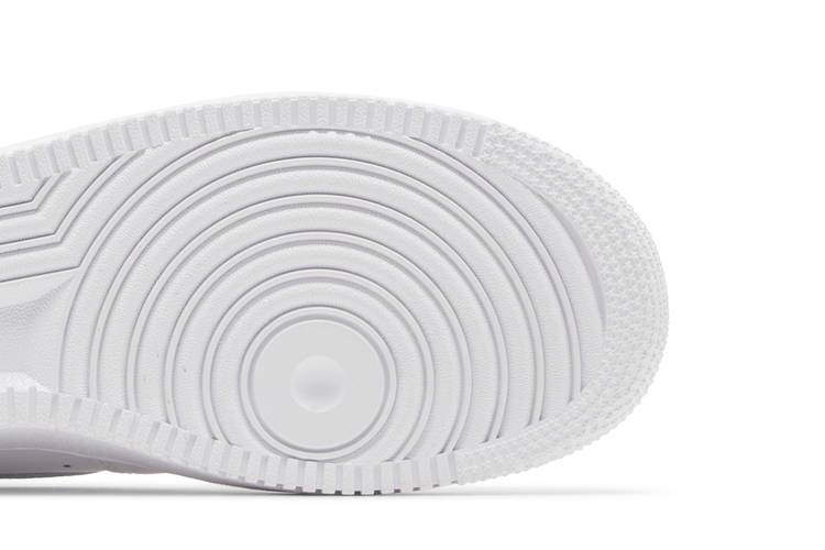 kaws-x-sky-high-farm-workwear-x-air-force-1-white-kawsskyhighaf1-wht_04