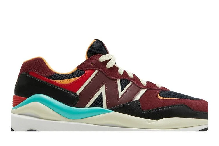 Кроссовки New Balance Wmns 57/40 'Classic Burgundy'
