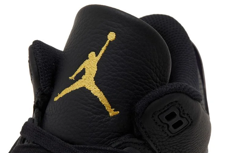 Krossovki-J.-Balvin-x-Air-Jordan-3-Retro-Rio-9