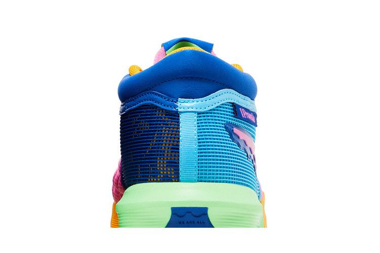 lebron-witness-8-i-promise-school-with-tab-hj2962-900_06