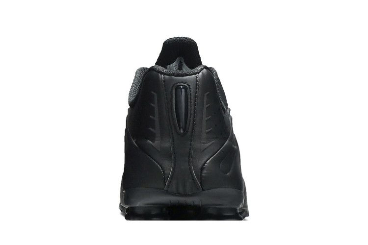 Кроссовки Nike Shox R4 'Triple Black Embroidered Swoosh'