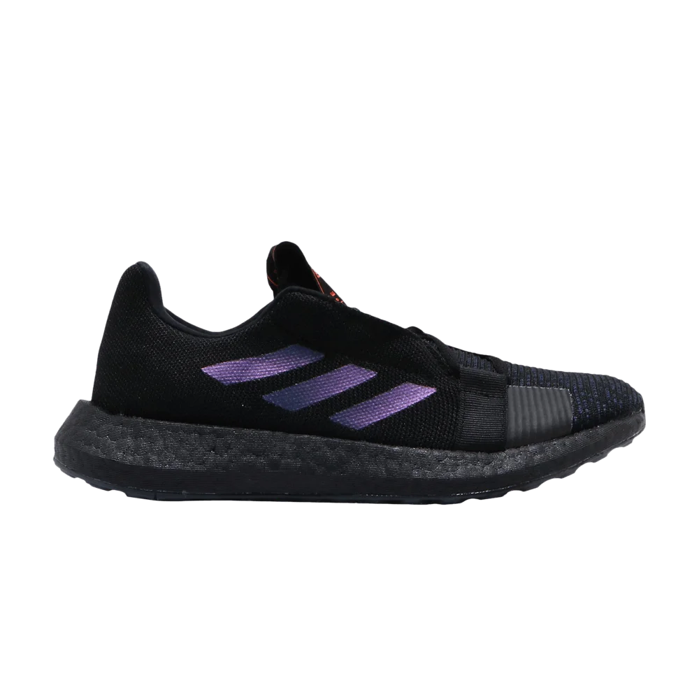 Krossovki-Adidas-Wmns-SenseBoost-Go-Blue-Violet-Metallic
