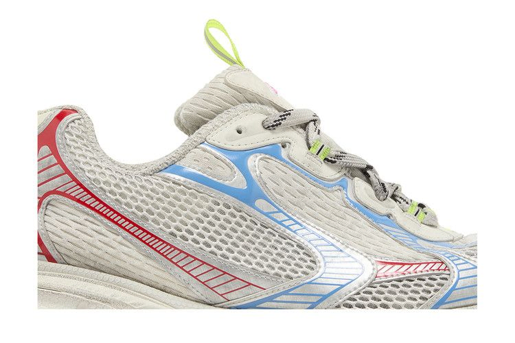 balenciaga-3xl-sneaker-worn-out-white-blue-red-734734-w3xl5-9645_01