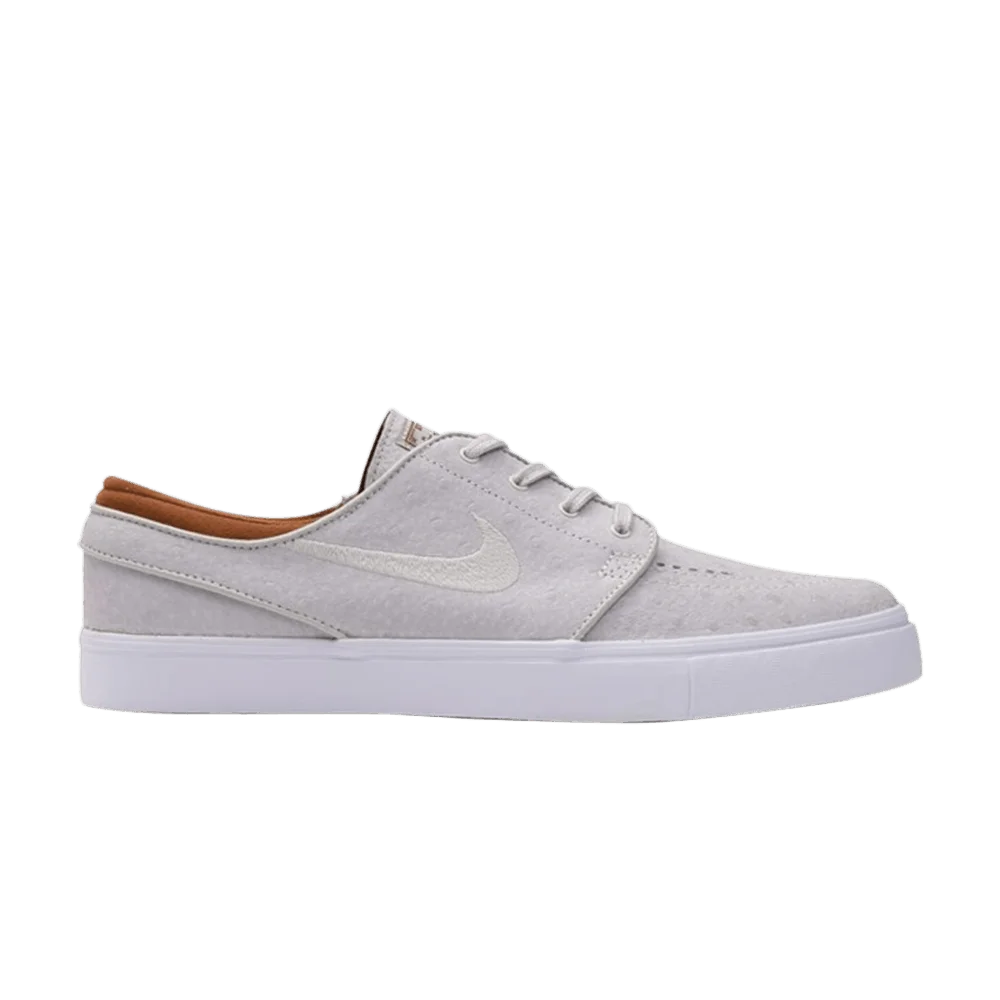 Krossovki-Nike-Zoom-Stefan-Janoski-Leather