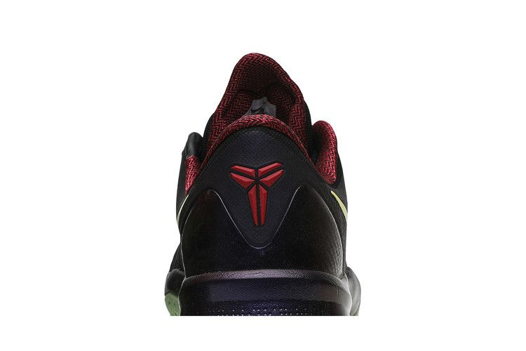 Кроссовки Nike Zoom Kobe Venomenon 4 'Glow In The Dark'