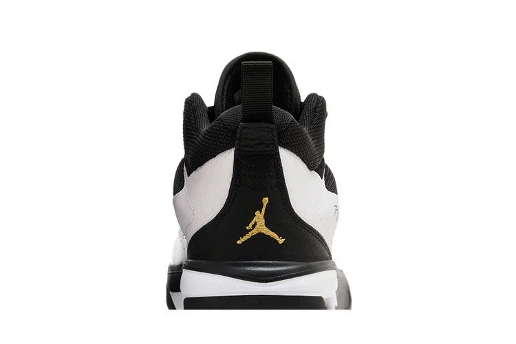 Кроссовки Air Jordan Stay Loyal 3 'Black White Gold'