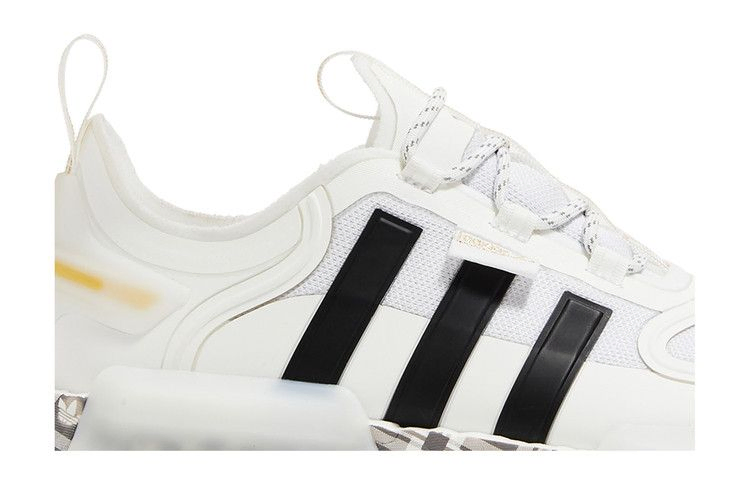 Кроссовки Adidas NMD_R1 V3 'White Gold Plaid'