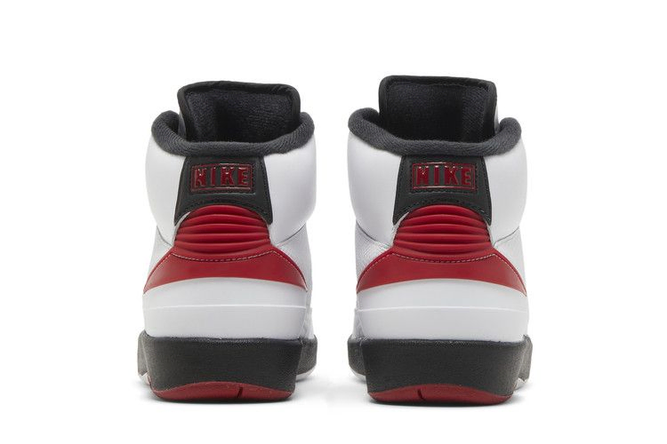 Кроссовки Wmns Air Jordan 2 Retro 'Chicago' 2022
