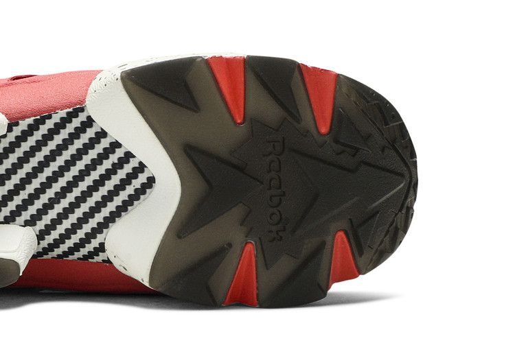 end-x-instapump-fury-og-pink-salmon-bd3346_04