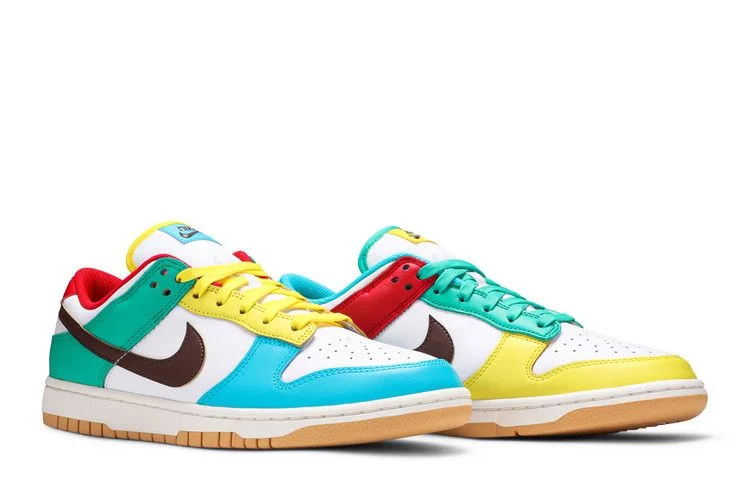 Krossovki-Nike-Dunk-Low-SE-Free.99-White-7