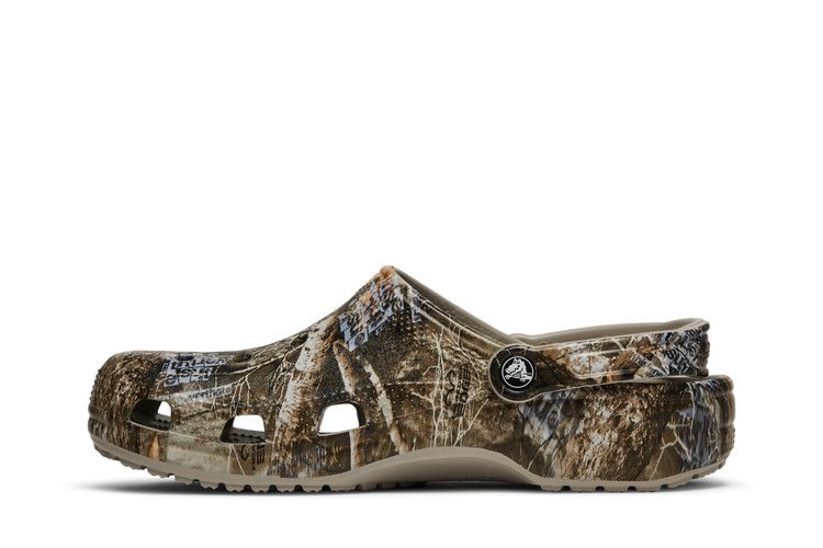 Кроссовки Crocs thisisneverthat x Realtree x Classic Clog 'Edge Camo - Walnut'