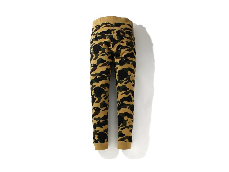 Спортивные штаны BAPE 1st Camo Shark Slim Fit Sweat Pants Yellow