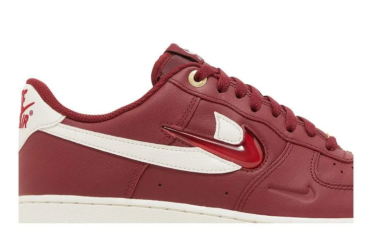 Кроссовки Nike Air Force 1 '07 'Join Forces - Team Red'