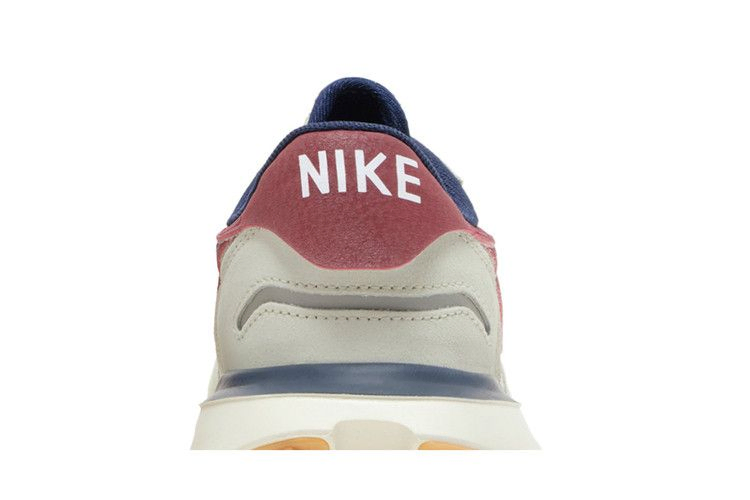 Кроссовки Nike Wmns Phoenix Waffle 'Light Bone Team Red'