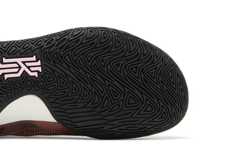 Кроссовки Nike Kyrie Flytrap 5 'Moon Fossil Pink Gaze Camo'