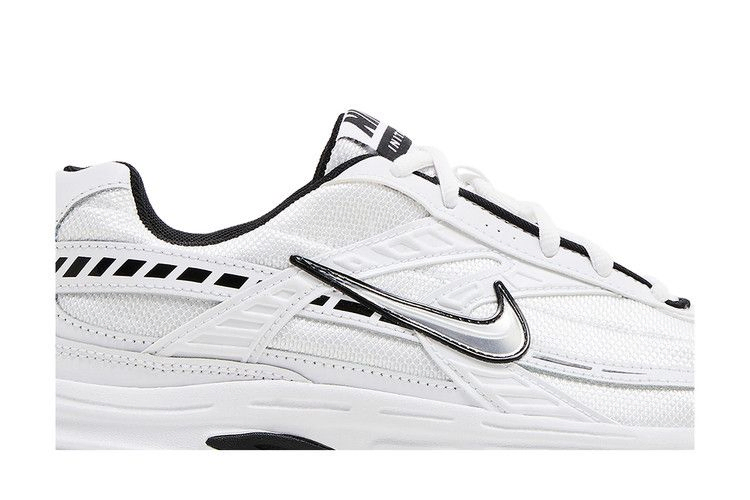 wmns-initiator-white-metallic-silver-fq6873-101_01