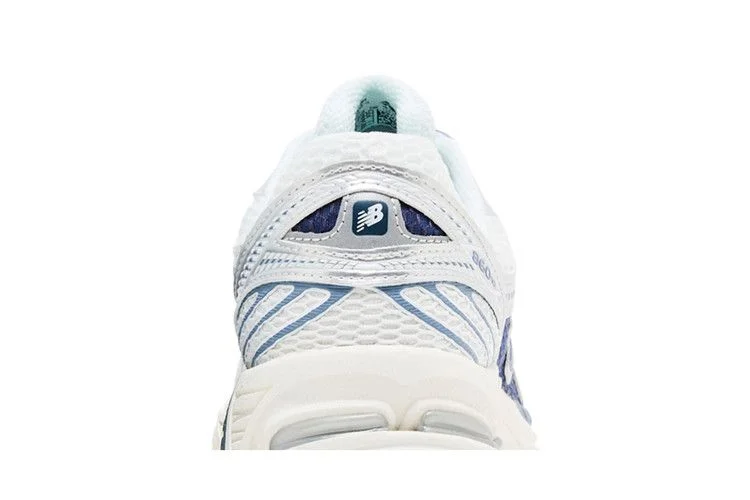 Кроссовки New Balance 860v2 'Northern Lights Pack - Vintage Indigo'