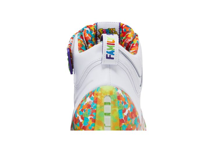zoom-lebron-4-fruity-pebbles-2024-dq9310-100_06
